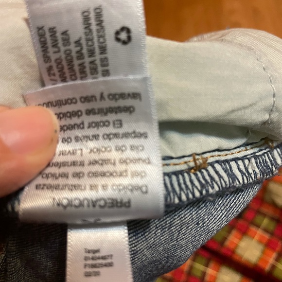Universal Thread Jeans - Picture 12 of 12